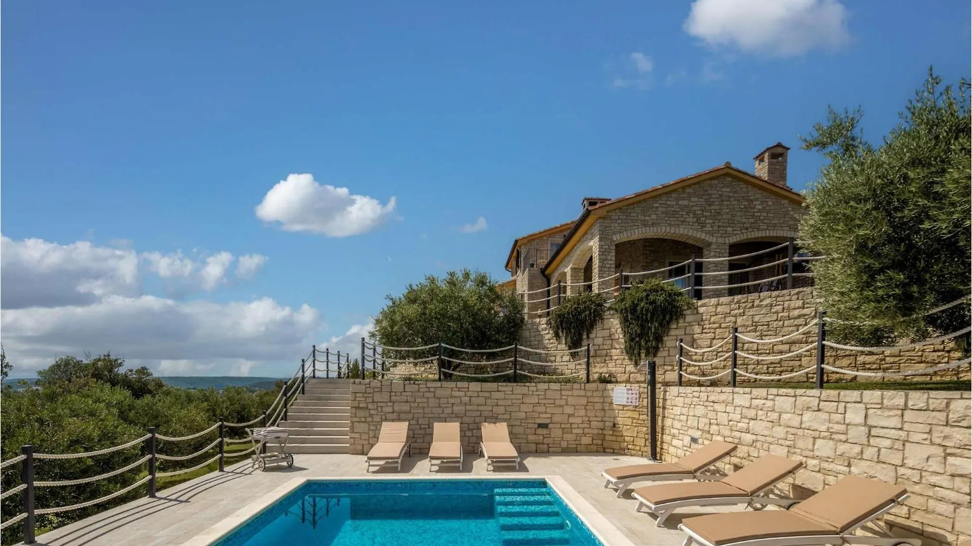 Villa David Palit Case de vacanță